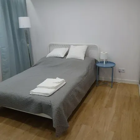 Three Rooms Apartment Krakow Exterior photo